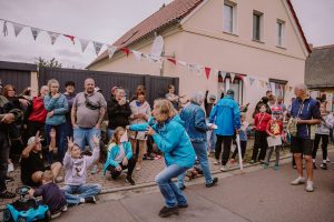 DOR06183